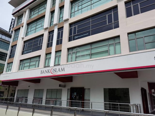 Corporate Office Suite for rent 1