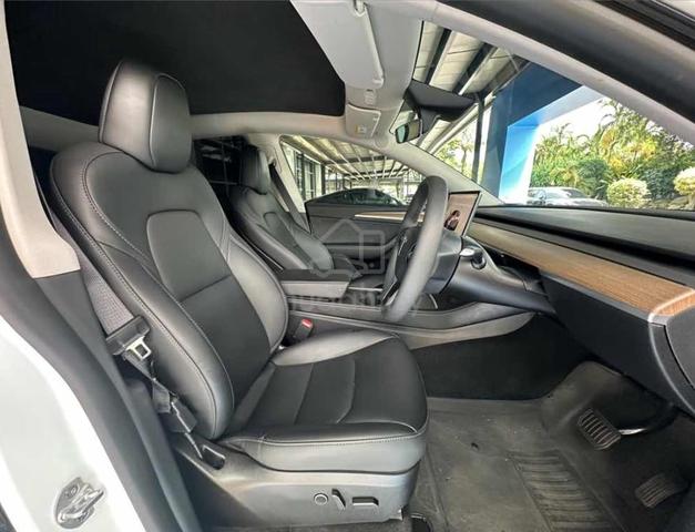 2024 Tesla MODEL Y 1.0 LONG RANGE MY23 (A) - 5
