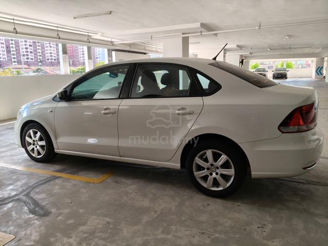 2016 Volkswagen VENTO 1.6 COMFORTLINE (A) - 3