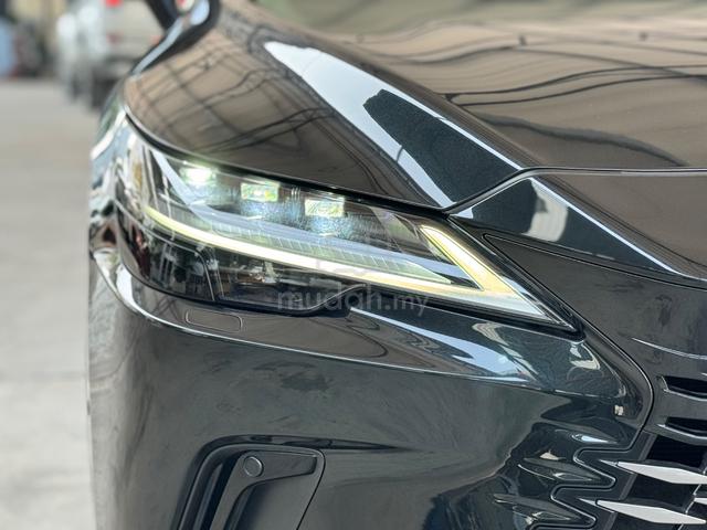 2023 Lexus RX350 Version L 2.4 / Rear Elec Seats - 3