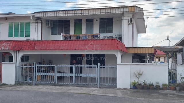 Double storey Semi Detached House at Three Hill Park, Kuching 1