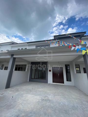 (Bumi) Teras 2 tingkat Taman Pertam Jaya , Semabok , Padang Temu 1