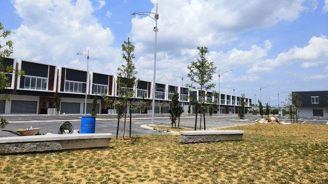 GF New Shoplot The Corak Serenia City Sepang 1
