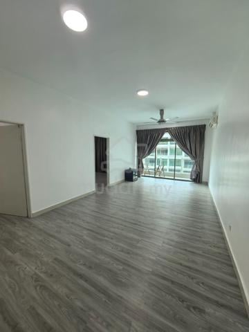 Parc Regency 1