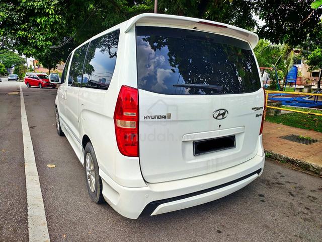2012 Hyundai GRAND STAREX 2.5 (A) - 4