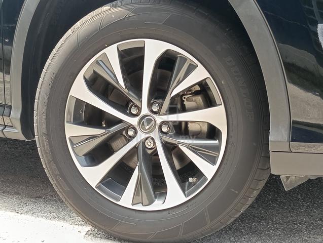 Grade 4.5 LowMilg 2021 Lexus Rx300 Version L - 5