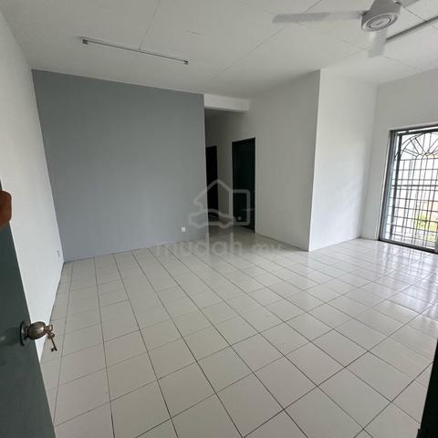 Birchwood Court 1