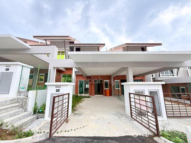 NEAR HIGHWAY & BRAND NEW Double Storey Taman Pinggiran Bayu Seremban 1