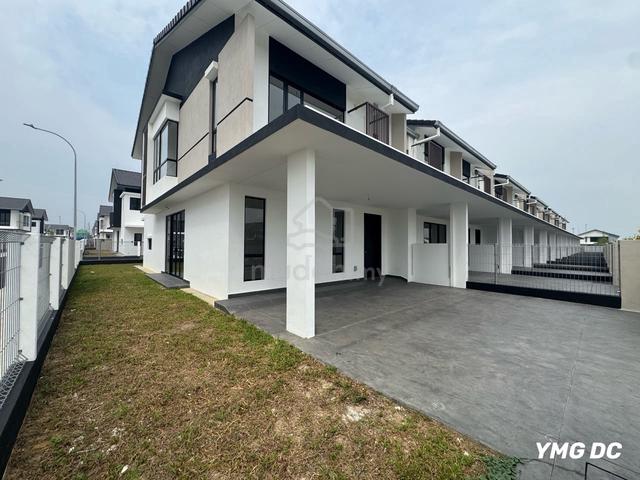 Adira Bandar Bukit Raja Klang 2 Storey Endlot For Sale 1