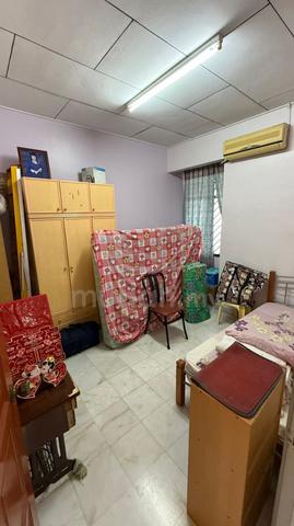 1 Storey Terrace Taman Daya Freehold 3 bed 2 Bath Mount Austin 1