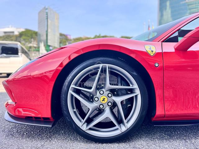 2022 Ferrari F8 3.9 TRIBUTO (A) - 3