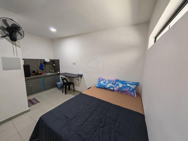 Comfy Fully Furnished Studio Stay for Daily Rental at Pulau Indah 1