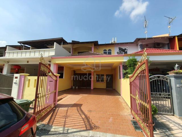 Double Storey House, Taman Timah Dengkil, Selangor 1