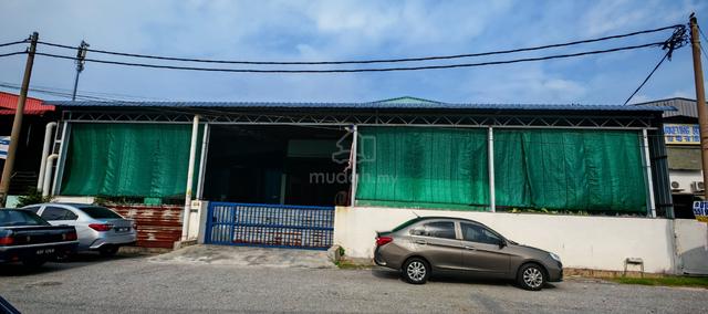 Sri Rapat Detached Factory at Gunung Rapat 1