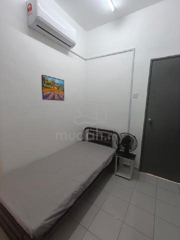 Female Single Room Near Sri Gading For Rent 1