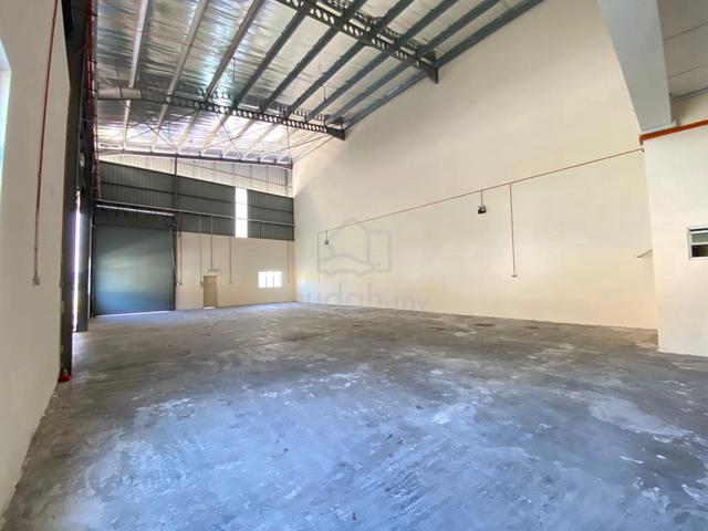 Semenyih Hi-Tech 6 1.5 Storey Corner Semi-D Factory For Sale 1