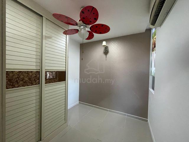 room for female only salak selatan 1