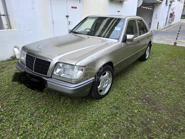 1995 Mercedes Benz E-CLASS 2.2 220 (CKD) W124 (A) - 4