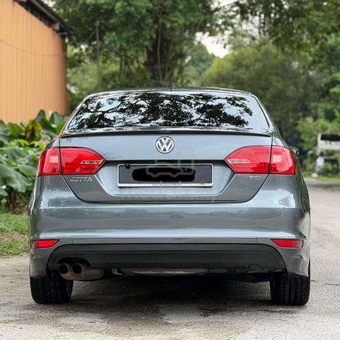 2014 Volkswagen JETTA 1.4 TSI (CKD) (A) - 5