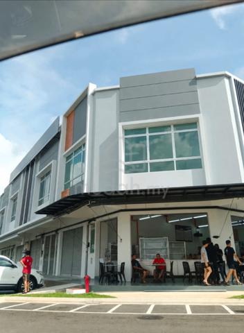 New Shoplot Corner (1st floor) for Rent in Jln Puyuh, Bandar Putra,250 1
