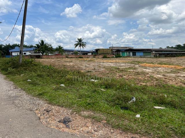 Corner Vacant Industrial Land at Jalan DPP, Batu Arang, Selangor 1