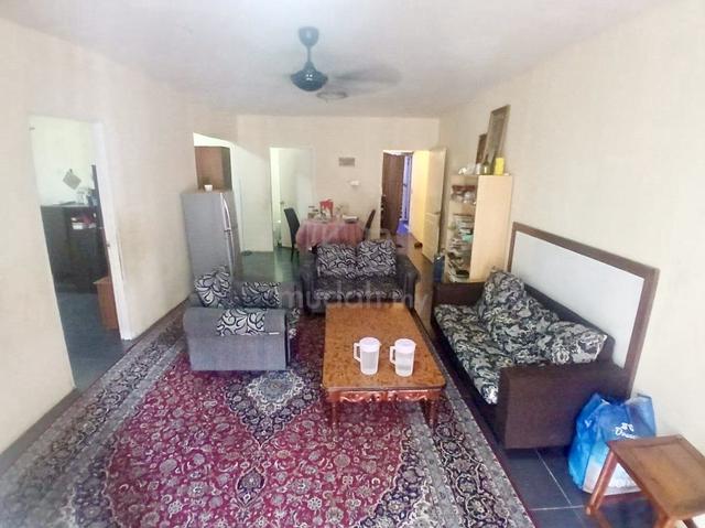 Lakeview Apartments 1