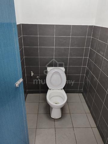 Private room with toilet attached  3