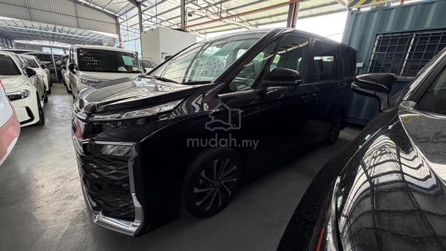 2022 Toyota VOXY 2.0 S-Z murah Unreg For Family - 2