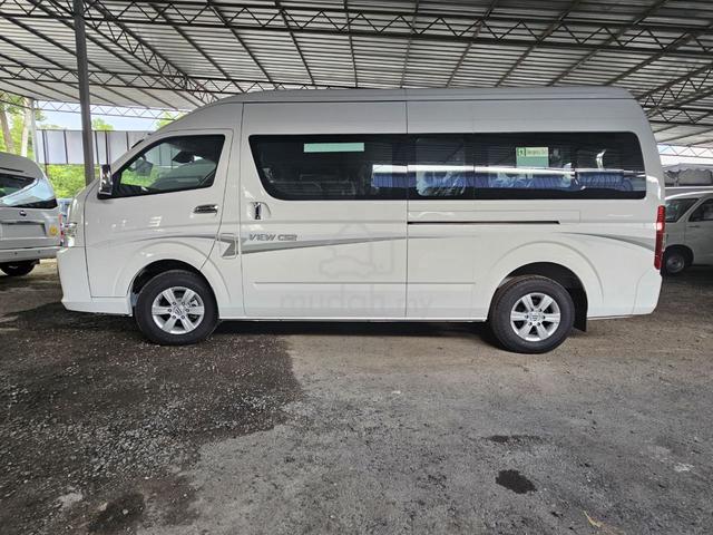 2026 Foton VIEW C2 10 Seater Window Van - 1