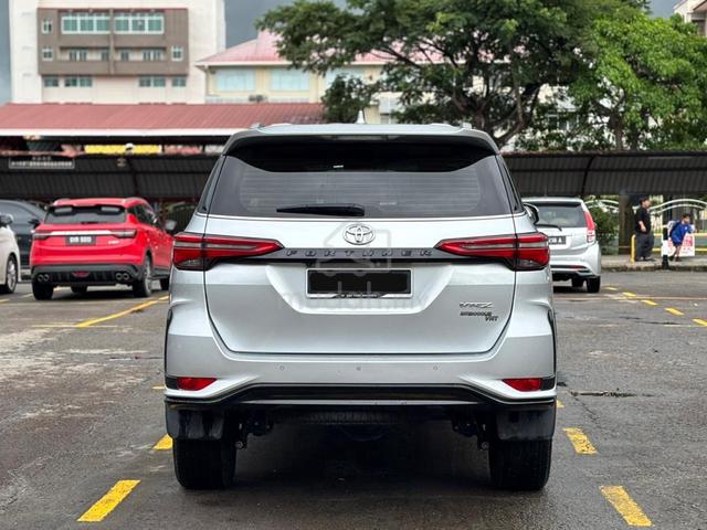 2022 Toyota FORTUNER 2.8 VRZ (A) - 4