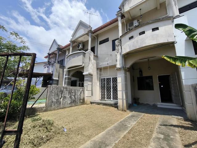 Rumah Teres Cantik Sri Cemerlang Kota Bharu 1