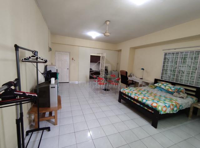 Ridzuan Condominium 1