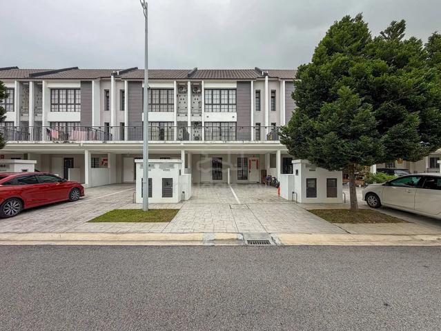 One and Half Storey Townhouse Monet Garden Sunsuria Cit 1