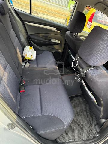 2011 Honda CITY 1.5 I- Vtech - 4