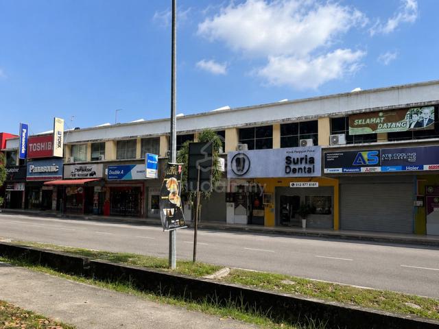 Facing Mainroad | Ground Floor Shoplot | Puncak Alam 1