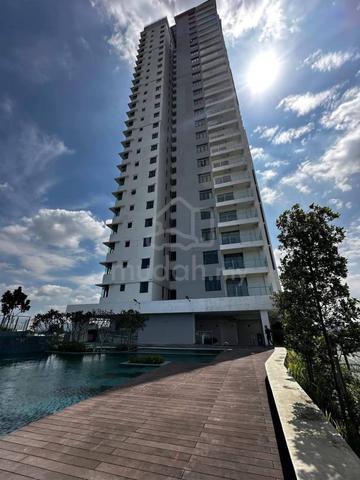 The Louvre @ Country Heights 1