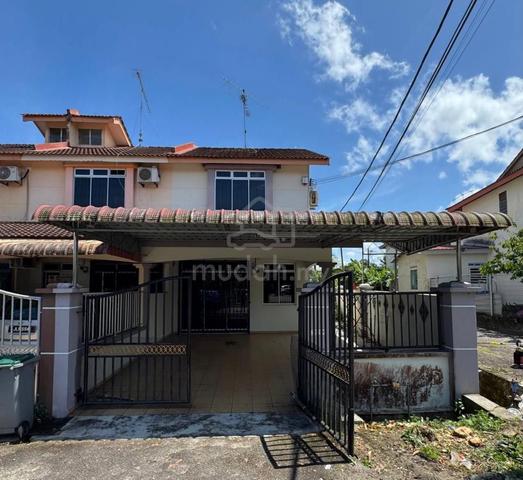 Taman Pelangi Jaya (Kluang )Double Storey Medium End Lot 1