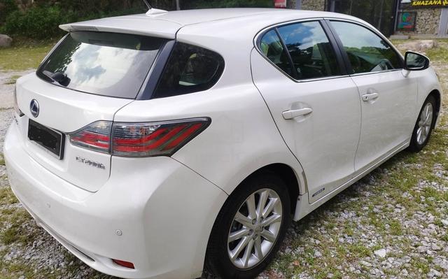 2011 Lexus CT200 1.8 h LUXURY (HYBRID) (A) - 2