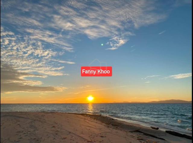 Mantanani island | beach Land 2