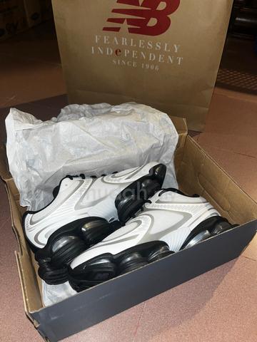Hot Items - photo 3 of 4