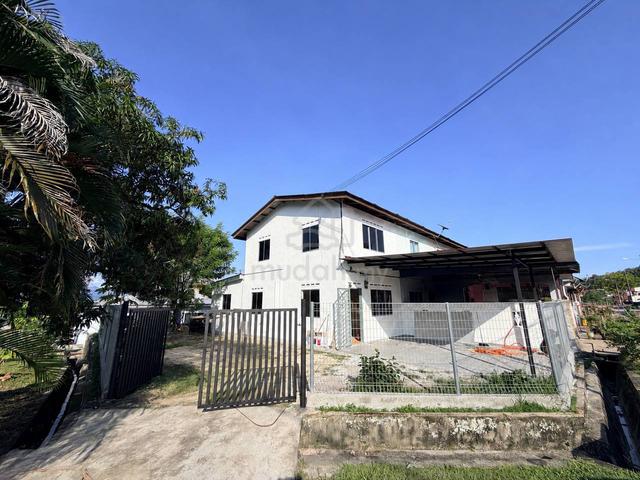 Jalan Sejati, Taman Sejati, Labis, Johor.💰LOW COST CORNER LOT HOUSE💰 1