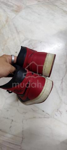 Carousel Image
