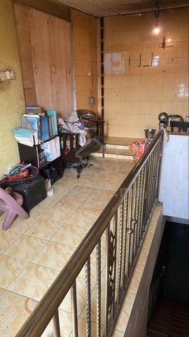 Motorcycle Repair Shop for Rent – Fully Equipped 4