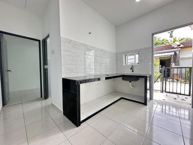 【 Medium Cost Expect 】 Jalan Anggerik -Bandar Aman Jaya - FOR SALE 1