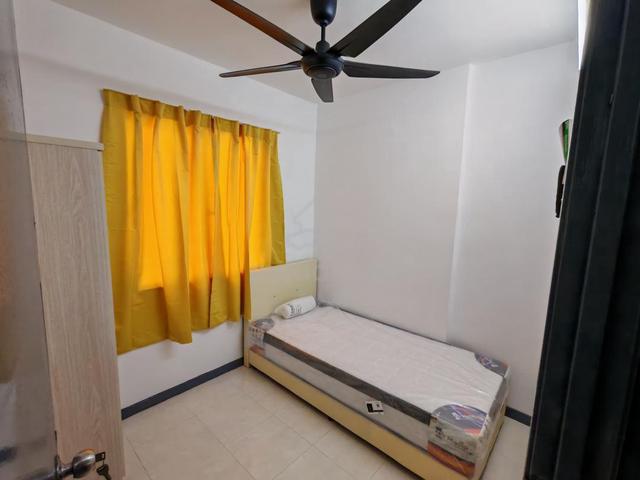 Fully Furnished Penang Georgetown Room For Rent 1