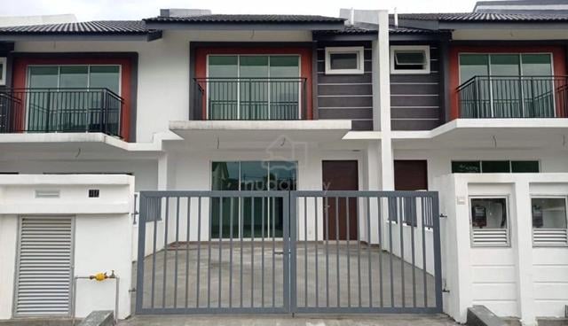 FREEHOLD Double Storey Terrace Pandan Jaya Bachang Town Area Near Aeon 1