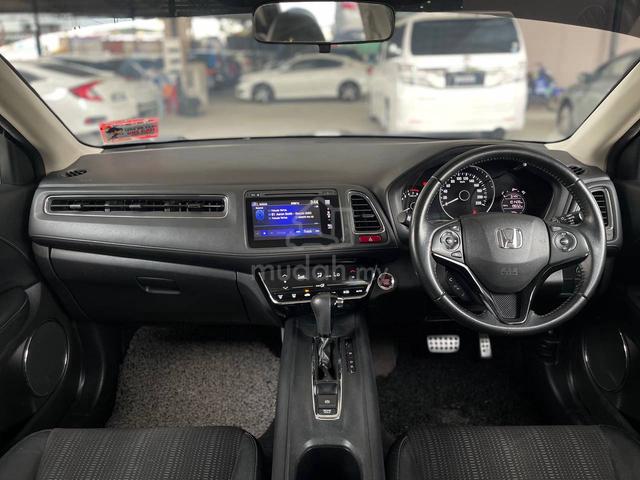2016 Honda HR-V 1.8 V 1Y-WARRANTY 75K MILE F/SERV - 2