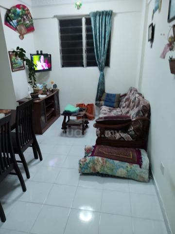 Pinang Emas Flat 1