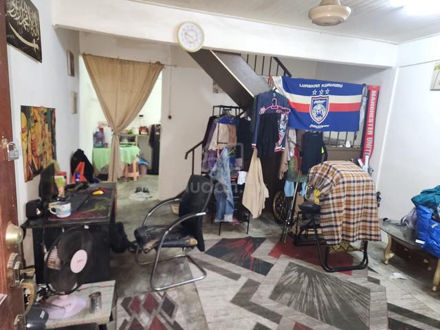 taman pamcasila kulai saleng double storey low cost full loan for sale 1