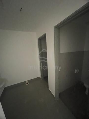 Anugerah Suria 25X80 newly complere 2900sqf rawang perdana below marke 1